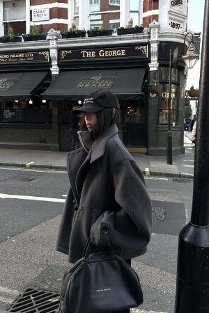 WARDEN EDGE Short Wool Duffle Coat