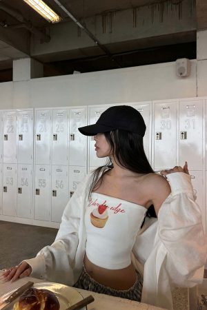 WARDEN EDGE Strawberry Cupcake Graphic Tube Top