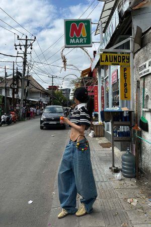 WARDEN EDGE Striped Cropped Polo Shirt with Contrast Collar