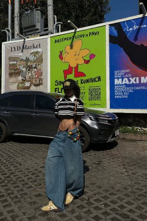 WARDEN EDGE Striped Cropped Polo Shirt with Contrast Collar