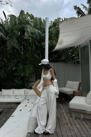 WARDEN EDGE Striped Wide-Leg Pants