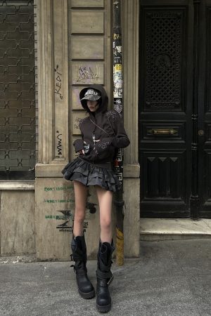 WARDEN EDGE Studded Zip-Up Hoodie with Spiral Embellishments and Extended Sleeves