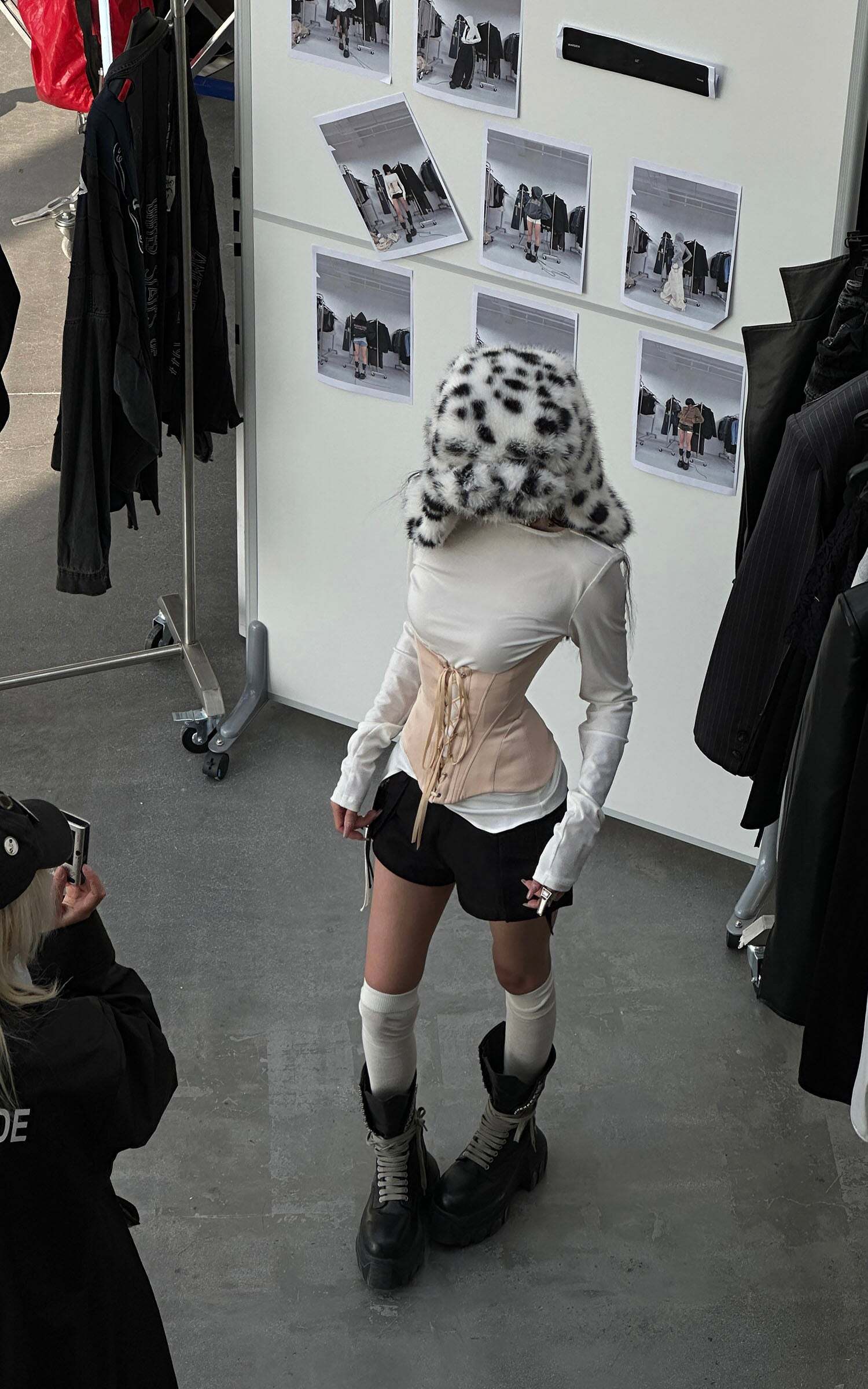 WARDEN EDGE Utility Pocket Cargo Shorts WARDEN EDGE Utility Pocket Cargo Shorts