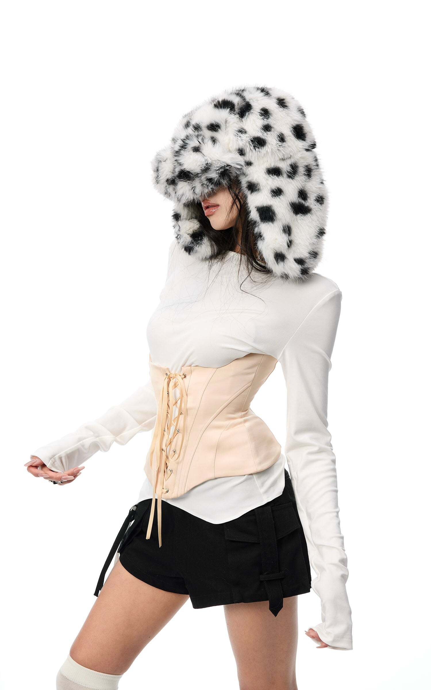 WARDEN EDGE Utility Pocket Cargo Shorts WARDEN EDGE Utility Pocket Cargo Shorts