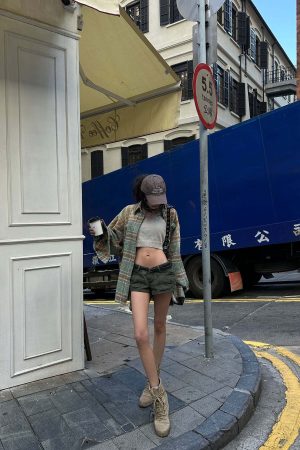 WARDEN EDGE Utility Pocket Shorts