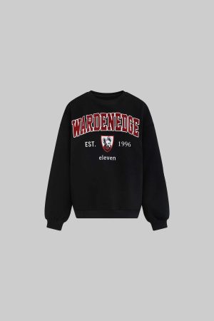 WARDEN EDGE Vintage Embroidery Oversized Sweatshirt