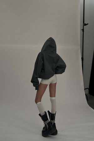 WARDEN EDGE Vintage Striped Knit Shorts