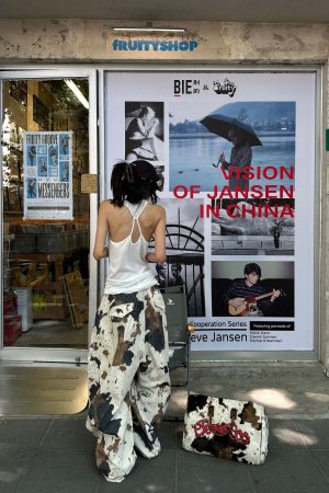 WARDEN EDGE Wide-Leg Bleach Denim Pants with Pleat Details