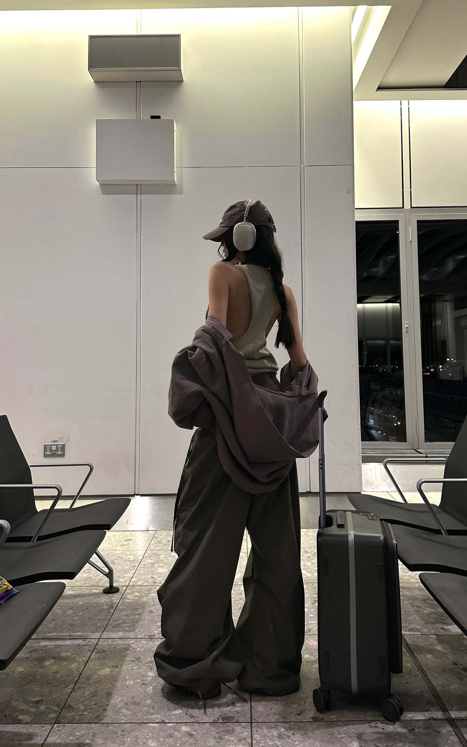 WARDEN EDGE Zipped Hooded Sweatshirt Jacket WARDEN EDGE Zipped Hooded Sweatshirt Jacket