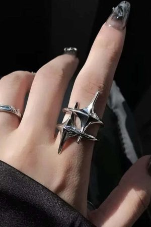 Y2K Star Ring
