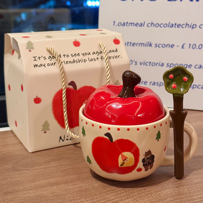 Charming Apple Ceramic Mug with Lid and Spoon - Perfect for Home Use, Ideal Girls' Coffee Cup, Great Graduation Gift