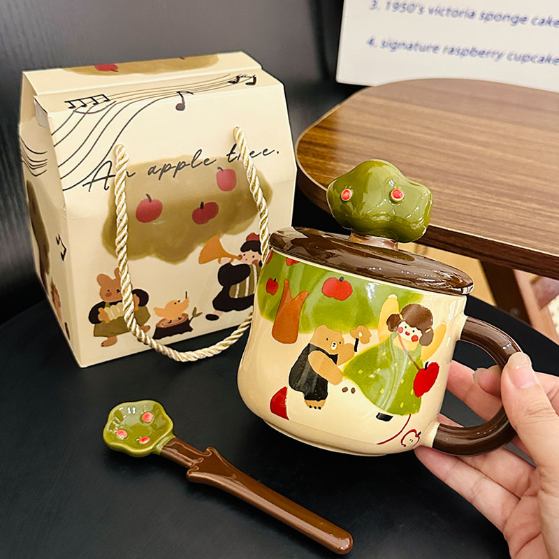 Charming Apple Ceramic Mug with Lid and Spoon - Perfect for Home Use, Ideal Girls' Coffee Cup, Great Graduation Gift