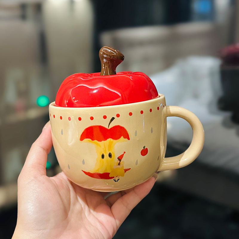 Charming Apple Ceramic Mug with Lid and Spoon - Perfect for Home Use, Ideal Girls' Coffee Cup, Great Graduation Gift