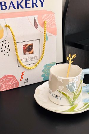 Delicate Pearl Glaze Tulip Ceramic Cup and Saucer Set - Elegant Cof - Birthday Outfit