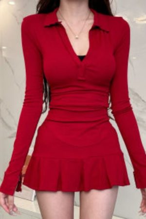 V-neck Fitted Waist Bottoming Shirt Top Women's High Waist Skirt Outfit