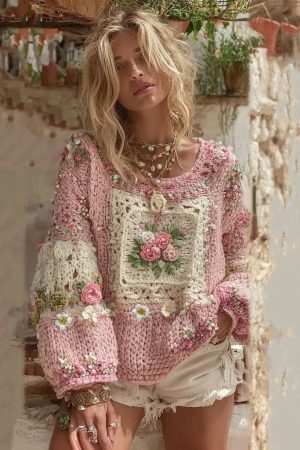 Womens Loose-fitting Pullover Sweater With A Round Neck And Floral Print